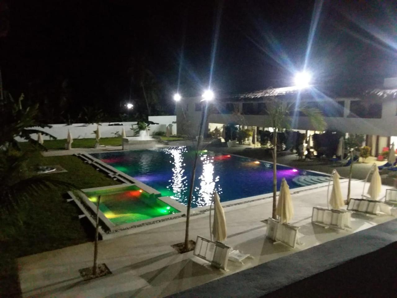 Oasi Encantada - Beach Resort Barahona Екстериор снимка