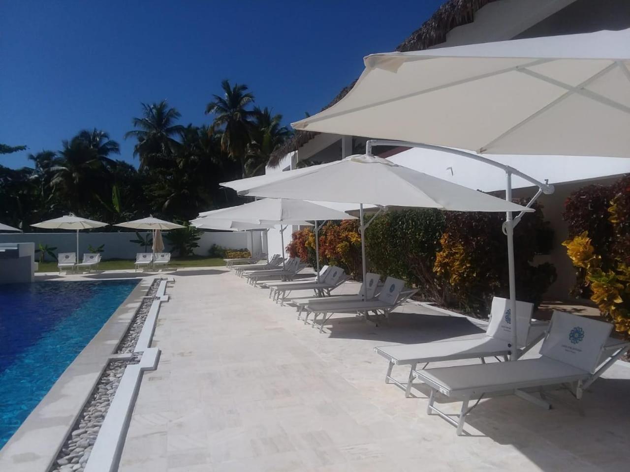 Oasi Encantada - Beach Resort Barahona Екстериор снимка