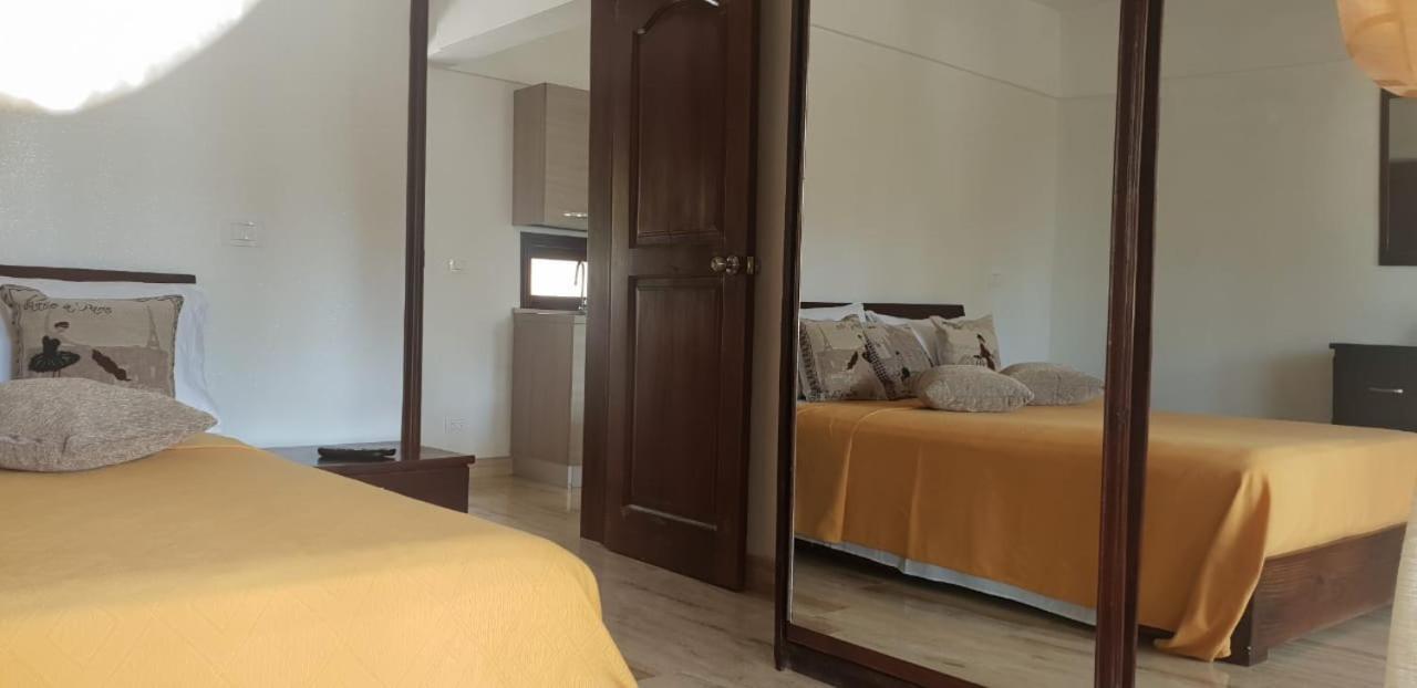 Oasi Encantada - Beach Resort Barahona Екстериор снимка