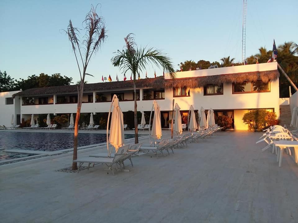 Oasi Encantada - Beach Resort Barahona Екстериор снимка