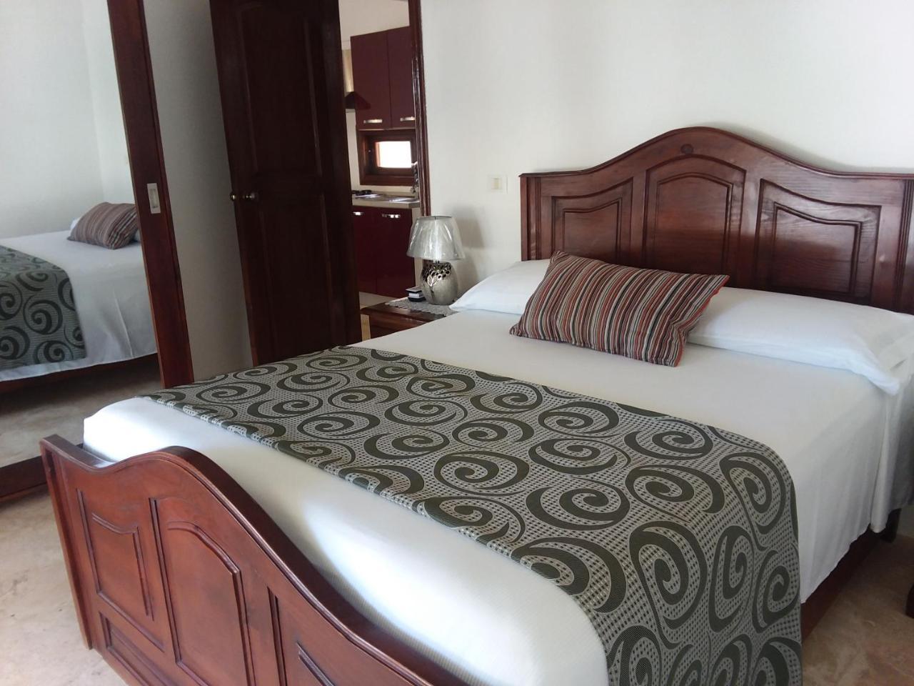 Oasi Encantada - Beach Resort Barahona Екстериор снимка
